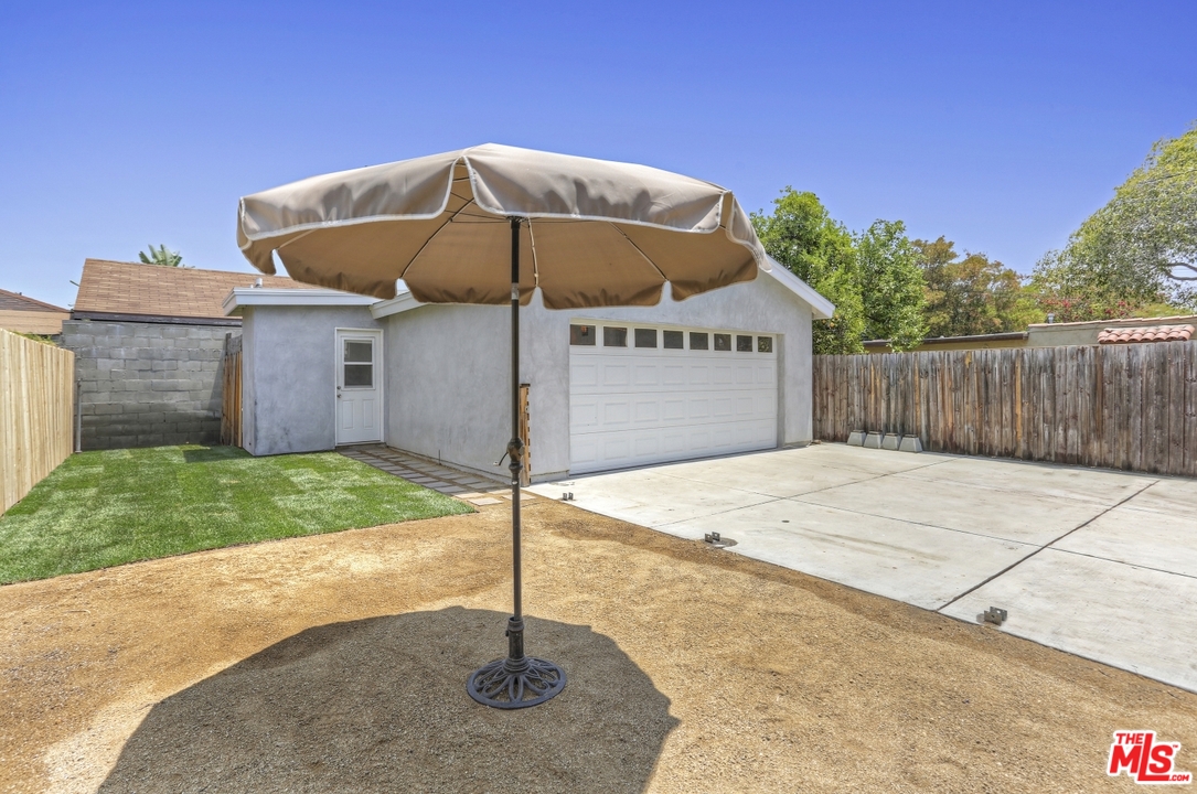 3423 Greensward Road Los Angeles, CA 90039 - Photo 32 of 35 Gallery Image 32