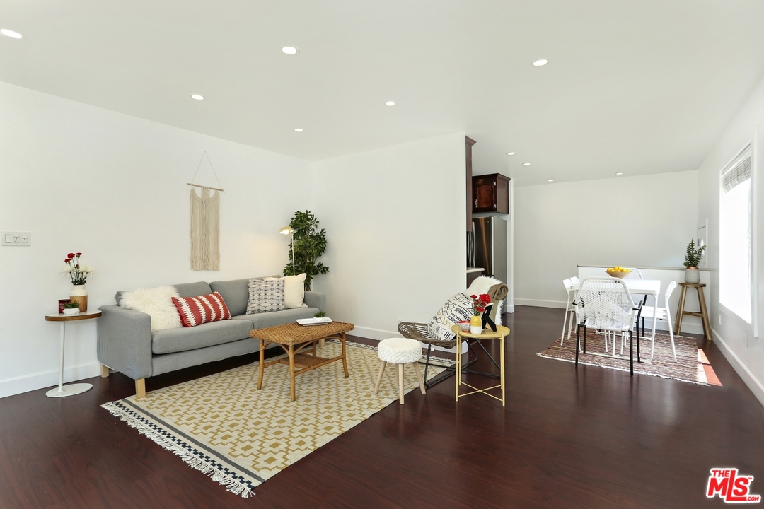 3423 Greensward Road Los Angeles, CA 90039 - Photo 9 of 35 Gallery Image 9