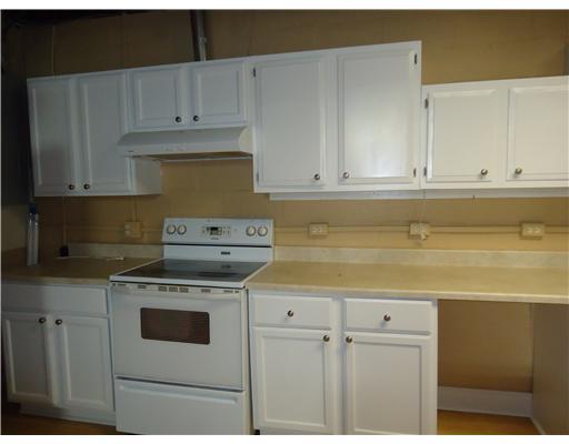 222 Pickens Road Aliquippa, PA 15001 - Photo 14 of 15 Kitchen. full kitchen in basement