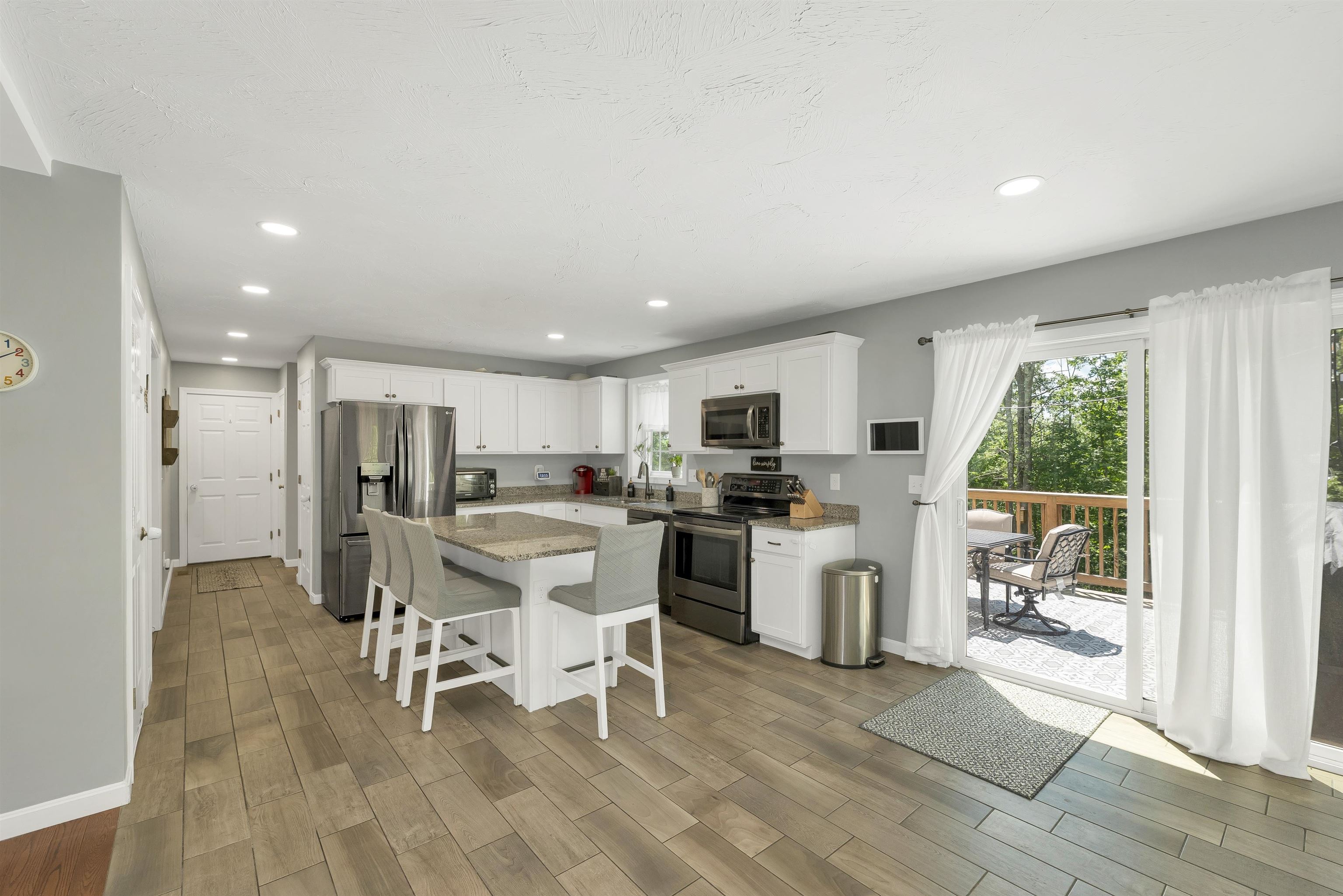 98 Eaton Road Pittsfield, NH 03263 - Photo 7 of 51