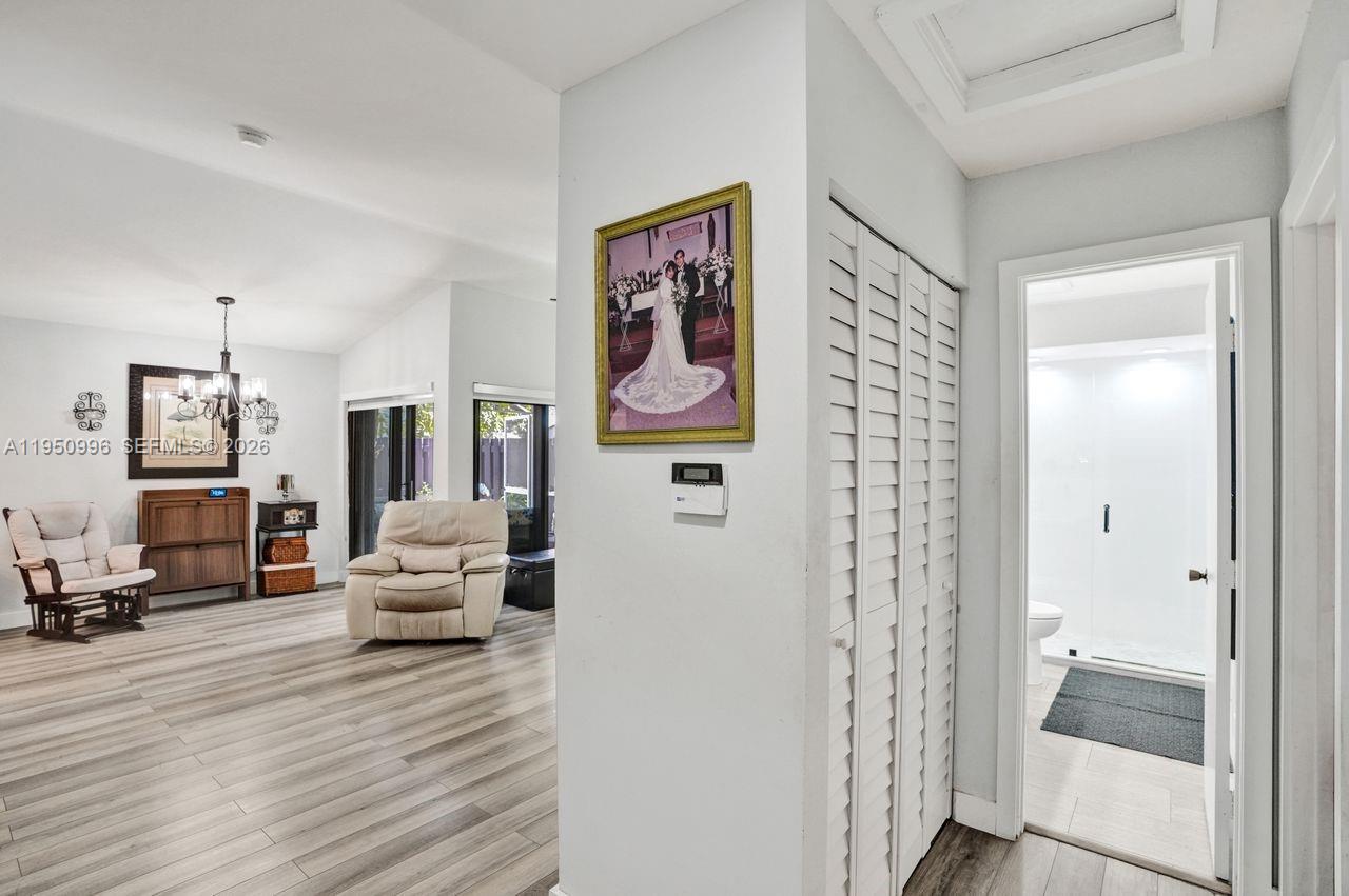 14970 Southwest 49th Lane, Unit 2G Miami, FL 33185 - Photo 3 of 29