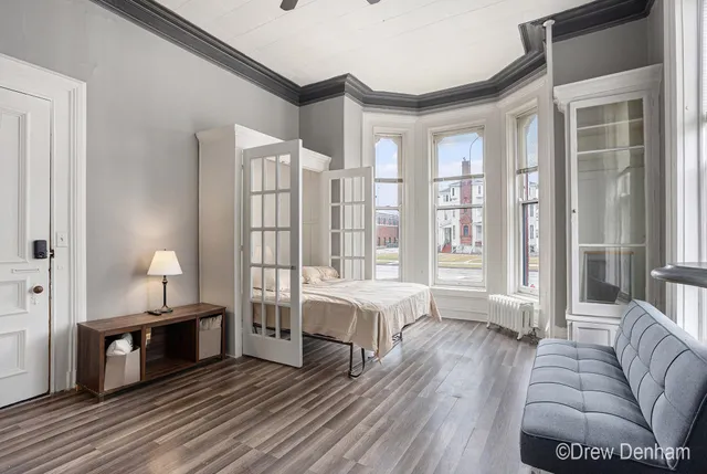 $819,900 | 701 Center Avenue, Bay City, MI 48708