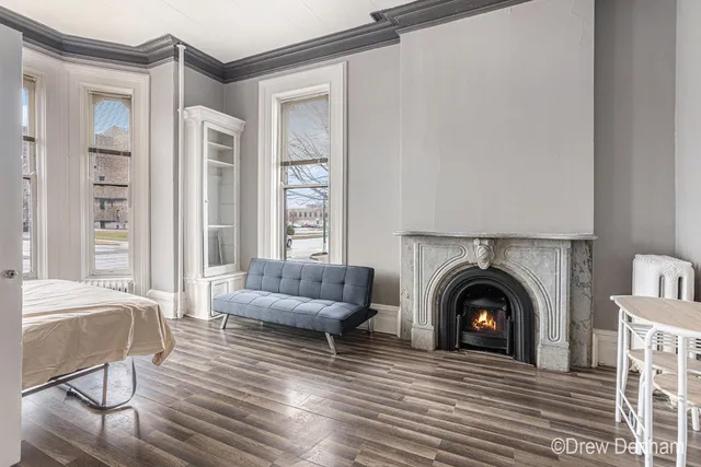 $819,900 | 701 Center Avenue, Bay City, MI 48708