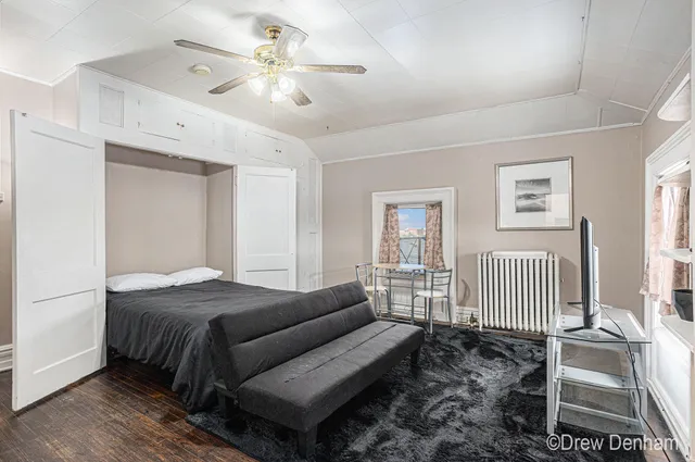 $819,900 | 701 Center Avenue, Bay City, MI 48708