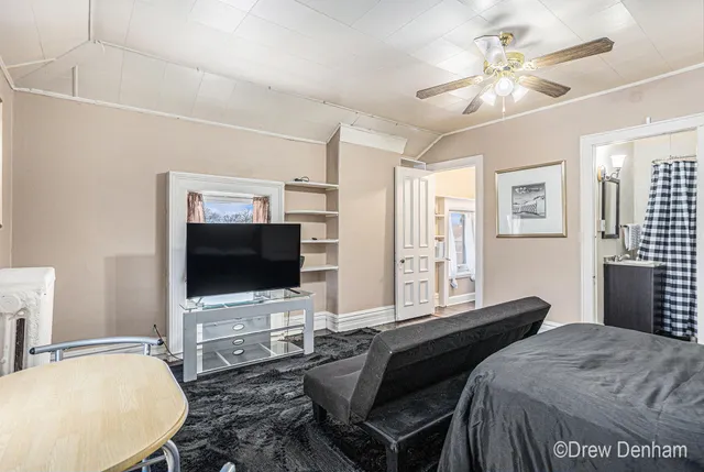 $819,900 | 701 Center Avenue, Bay City, MI 48708