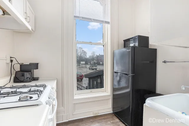 $819,900 | 701 Center Avenue, Bay City, MI 48708