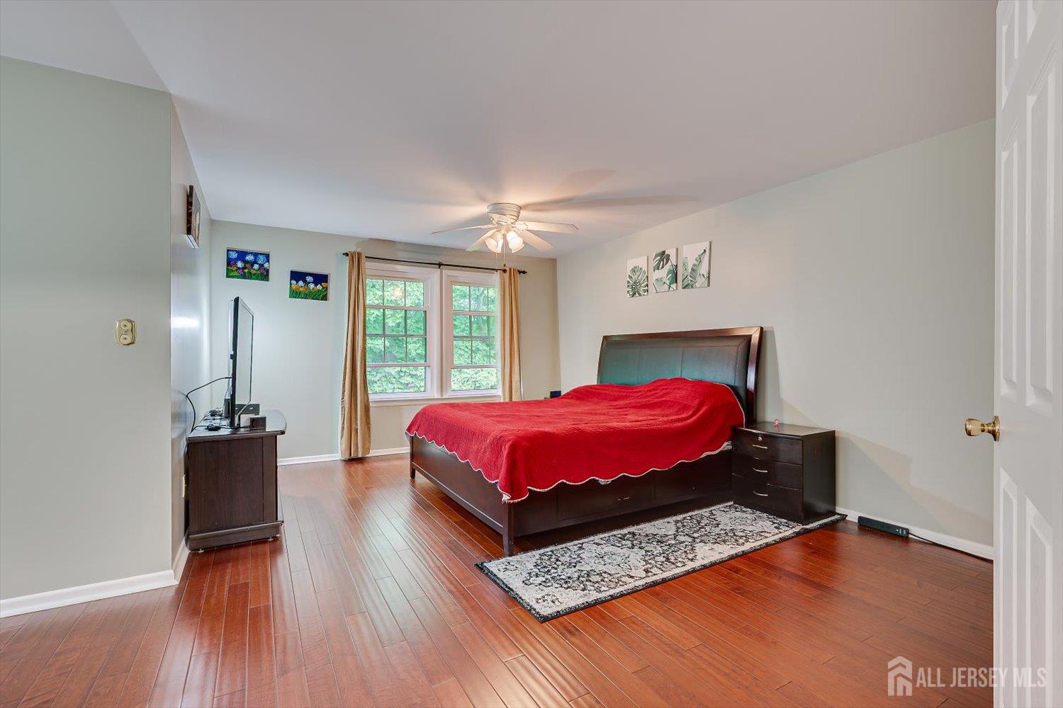 4506 Stonehedge Road Edison, NJ 08820 - Photo 28 of 51