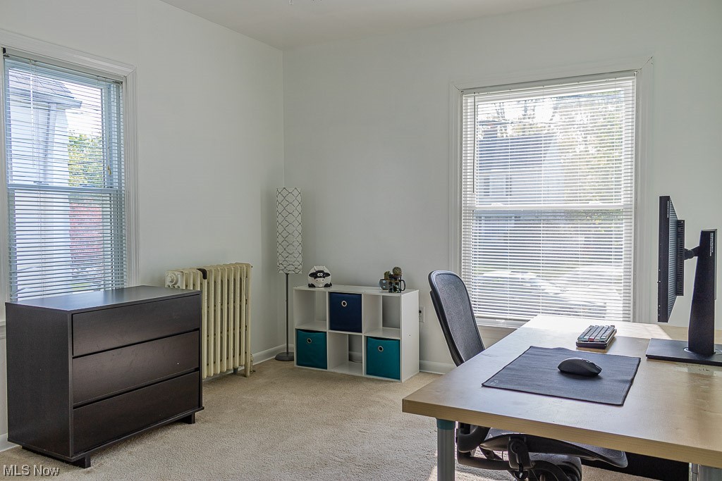 1439 Gordon Road Lyndhurst, OH 44124 - Photo 11 of 14 1st floor bedroom