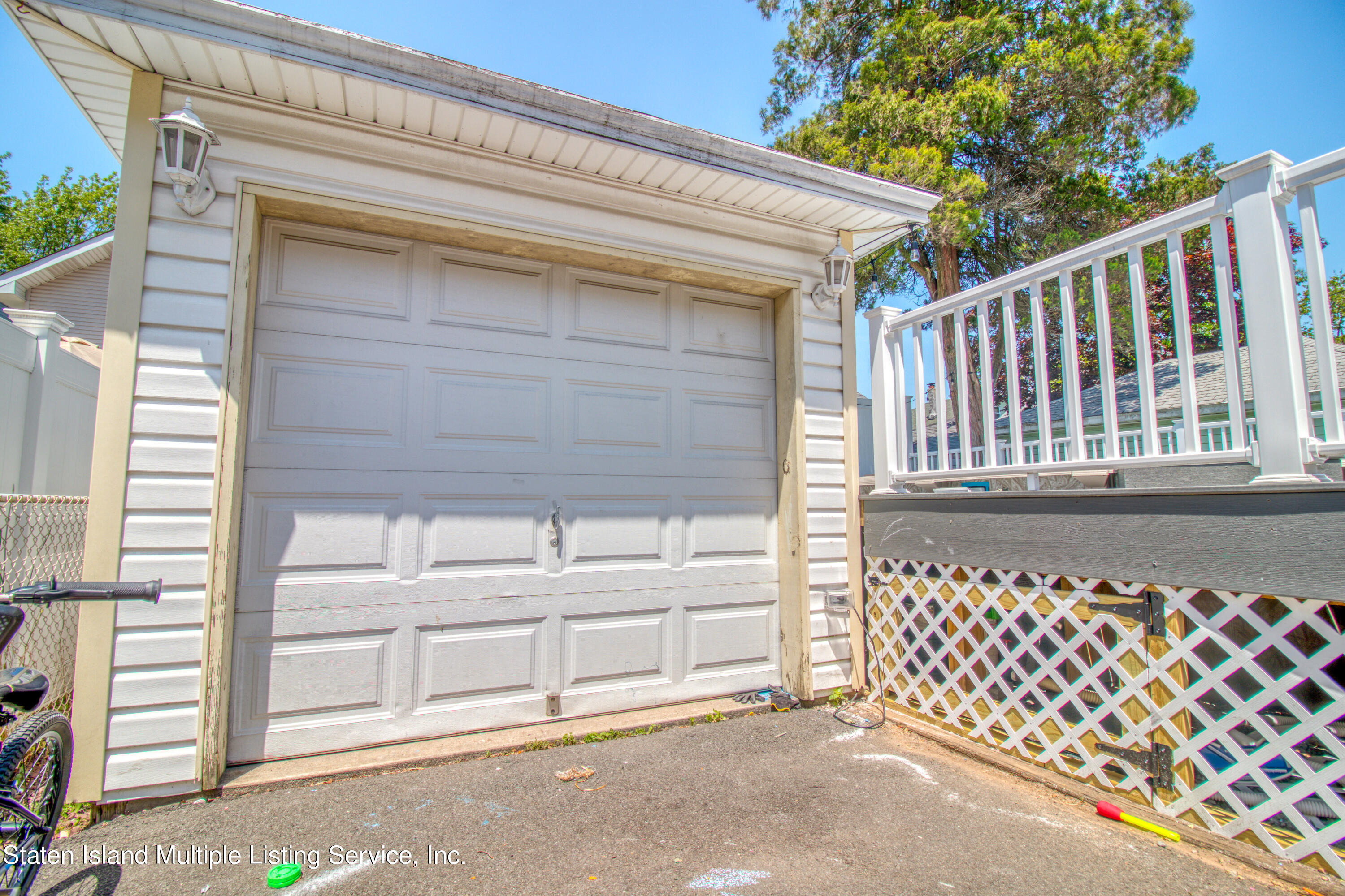11 East Raleigh Avenue Staten Island, NY 10310 - Photo 31 of 31 Garage