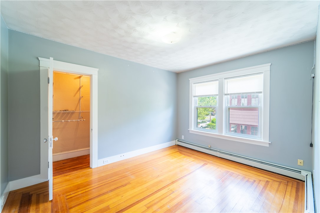18 Dunnell Avenue Pawtucket, RI 02860 - Photo 16 of 37