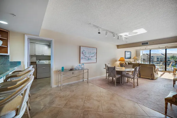 $2,800 | 2601 Marina Isle Way, Unit 402, Jupiter, FL 33477
