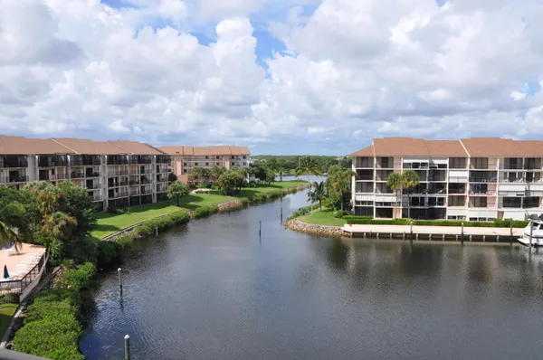 $2,800 | 2601 Marina Isle Way, Unit 402, Jupiter, FL 33477