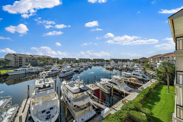 $2,800 | 2601 Marina Isle Way, Unit 402, Jupiter, FL 33477