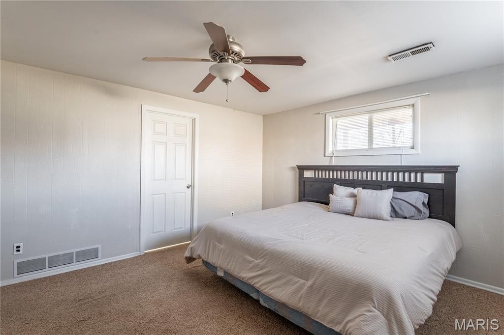909 Schindler Road Perryville, MO 63775 - Photo 13 of 32