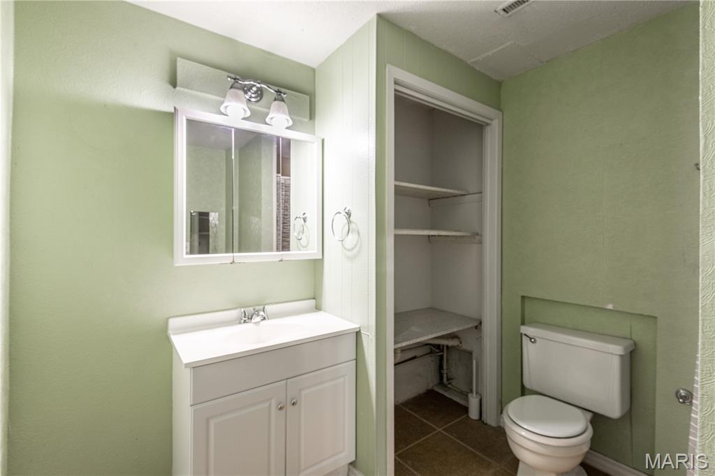 909 Schindler Road Perryville, MO 63775 - Photo 14 of 32