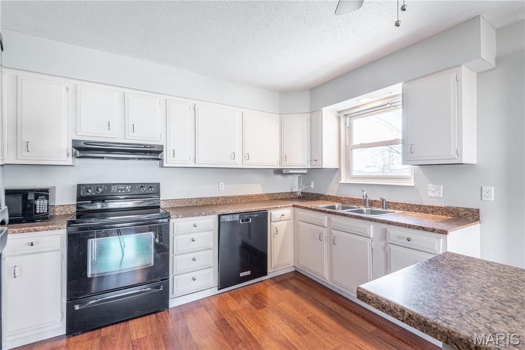 909 Schindler Road Perryville, MO 63775 - Photo 9 of 32