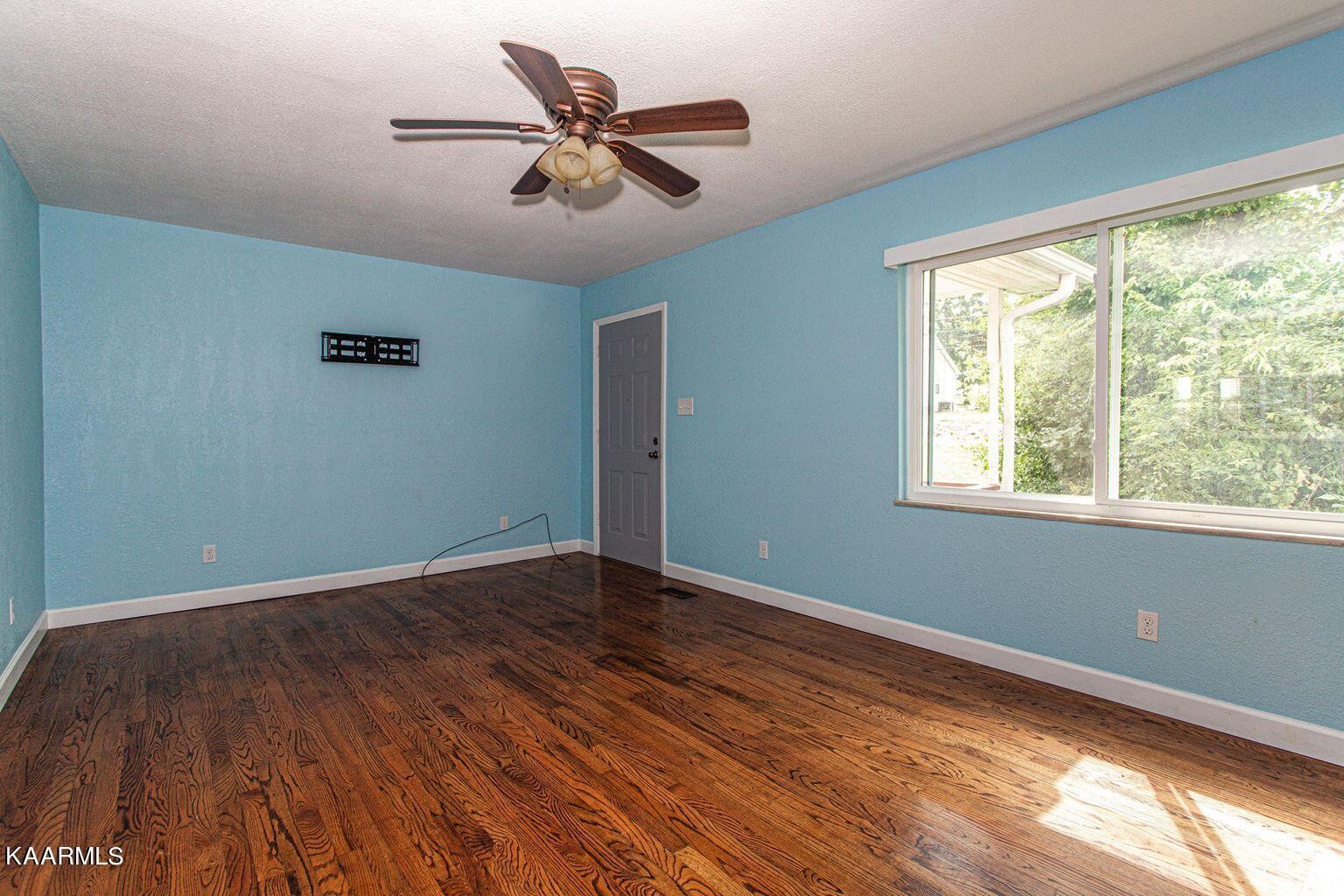 3204 Chilhowee Heights Road Maryville, TN 37803 - Photo 23 of 30 Gallery Image 23