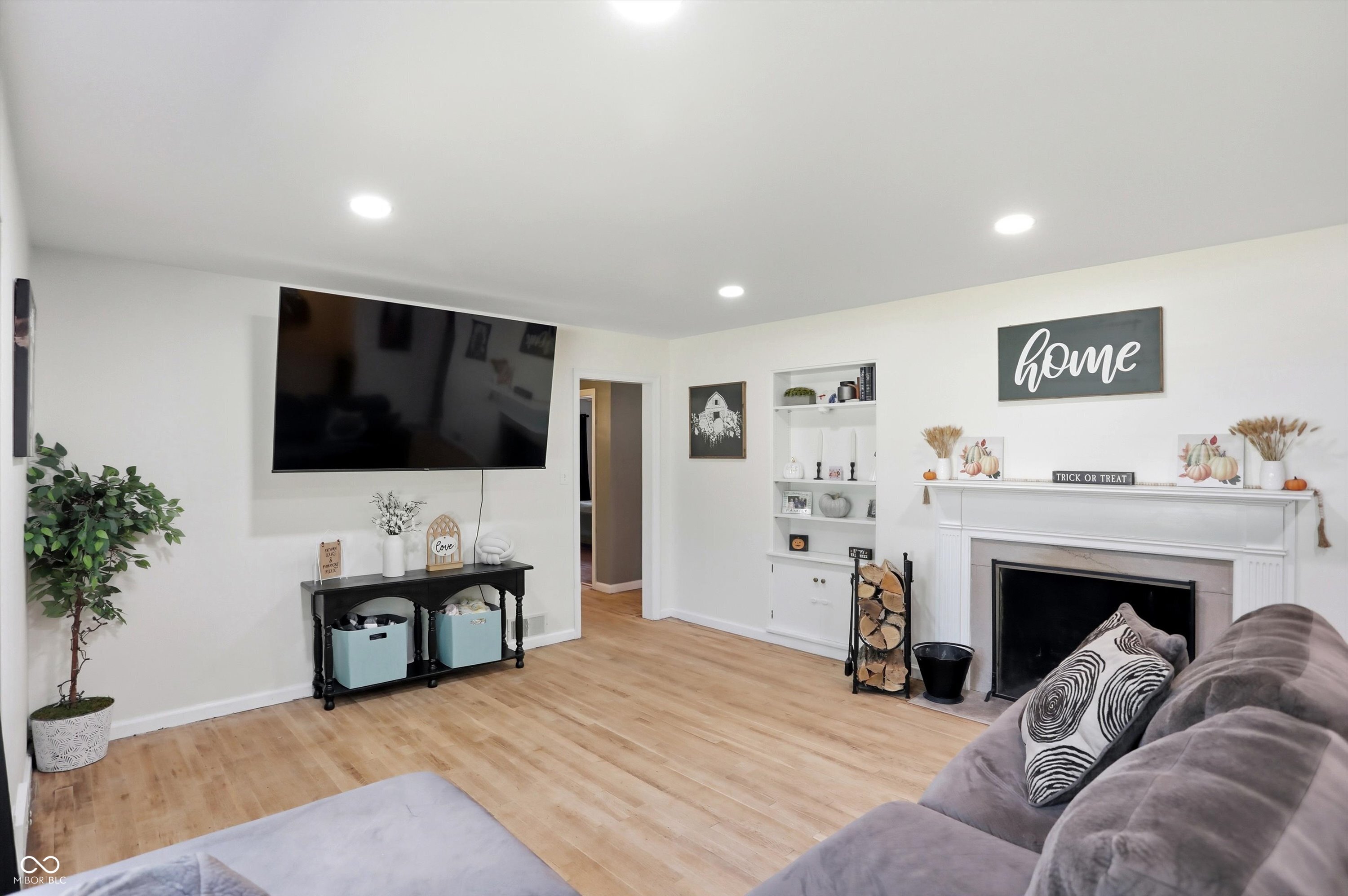 3905 Shelbyville Road Indianapolis, IN 46237 - Photo 11 of 86