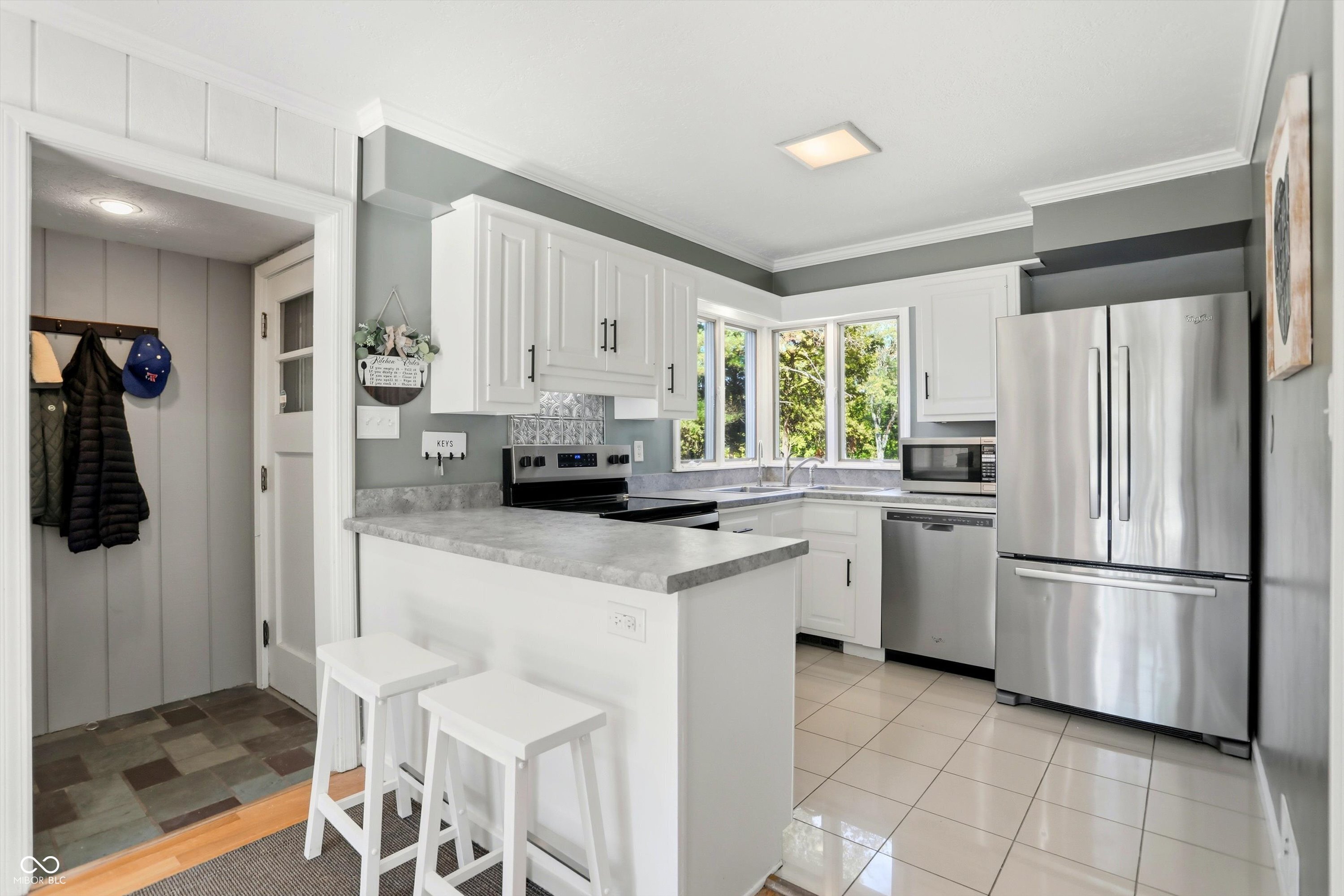 3905 Shelbyville Road Indianapolis, IN 46237 - Photo 16 of 86