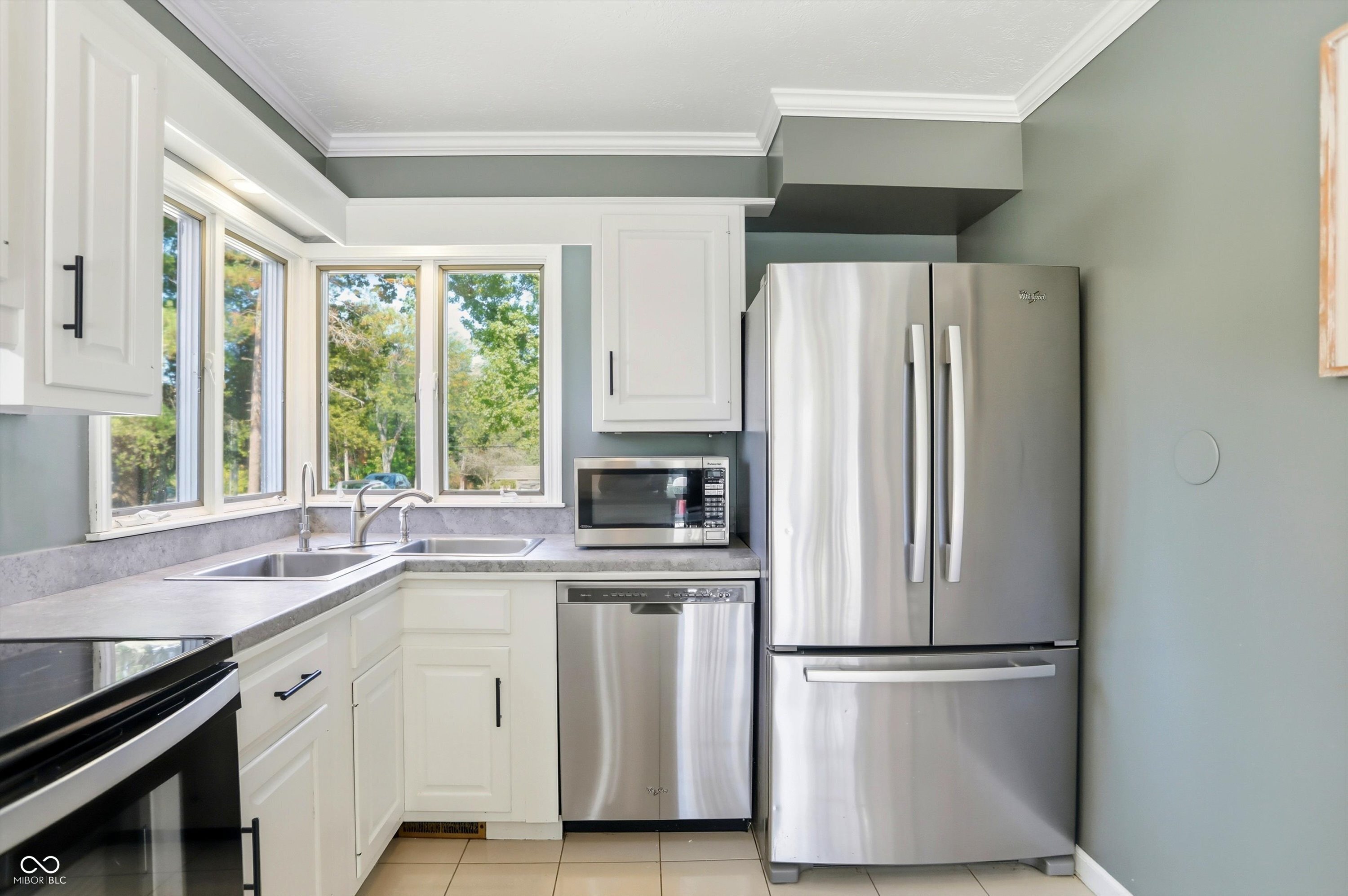 3905 Shelbyville Road Indianapolis, IN 46237 - Photo 18 of 86