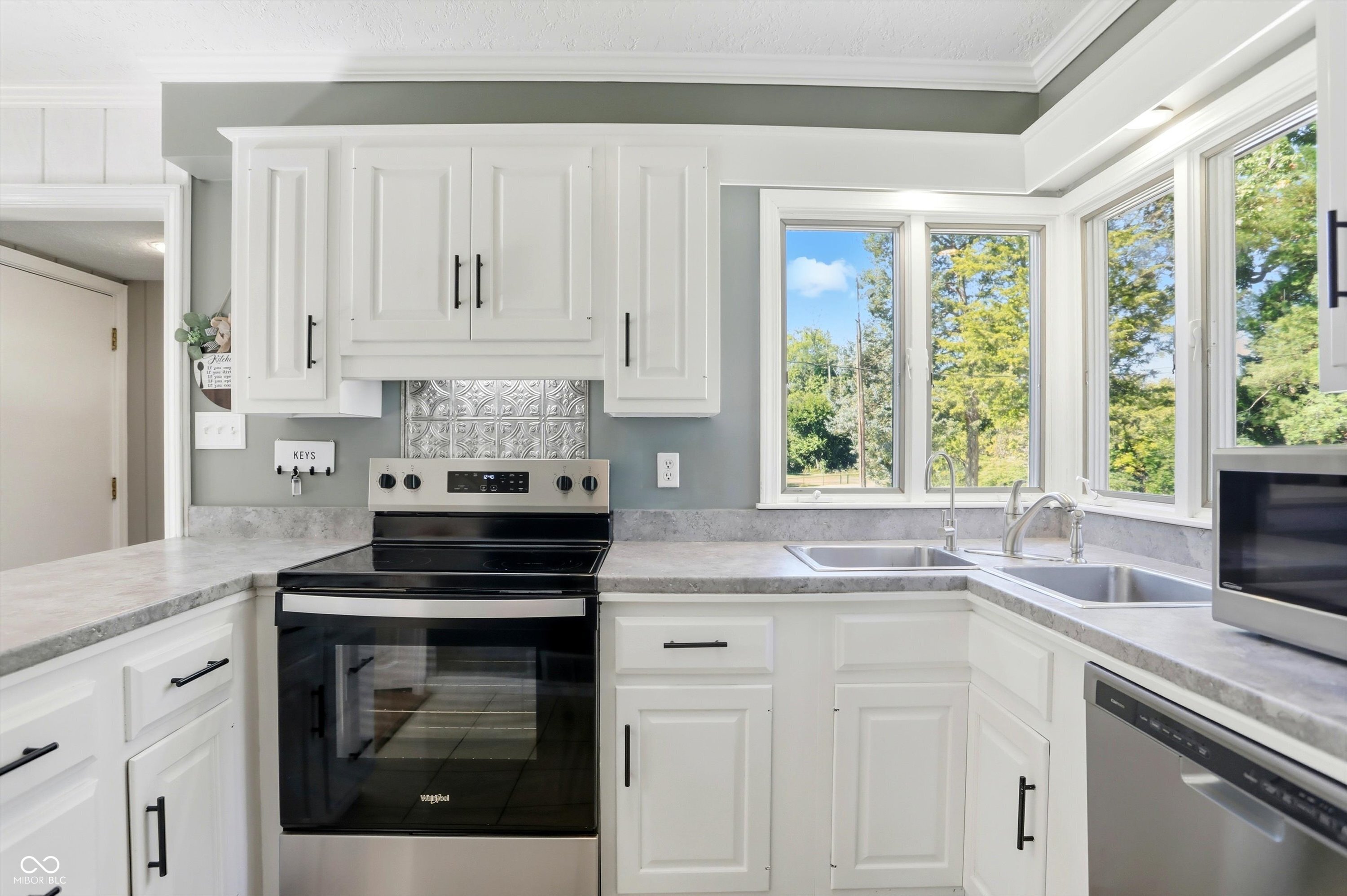 3905 Shelbyville Road Indianapolis, IN 46237 - Photo 20 of 86