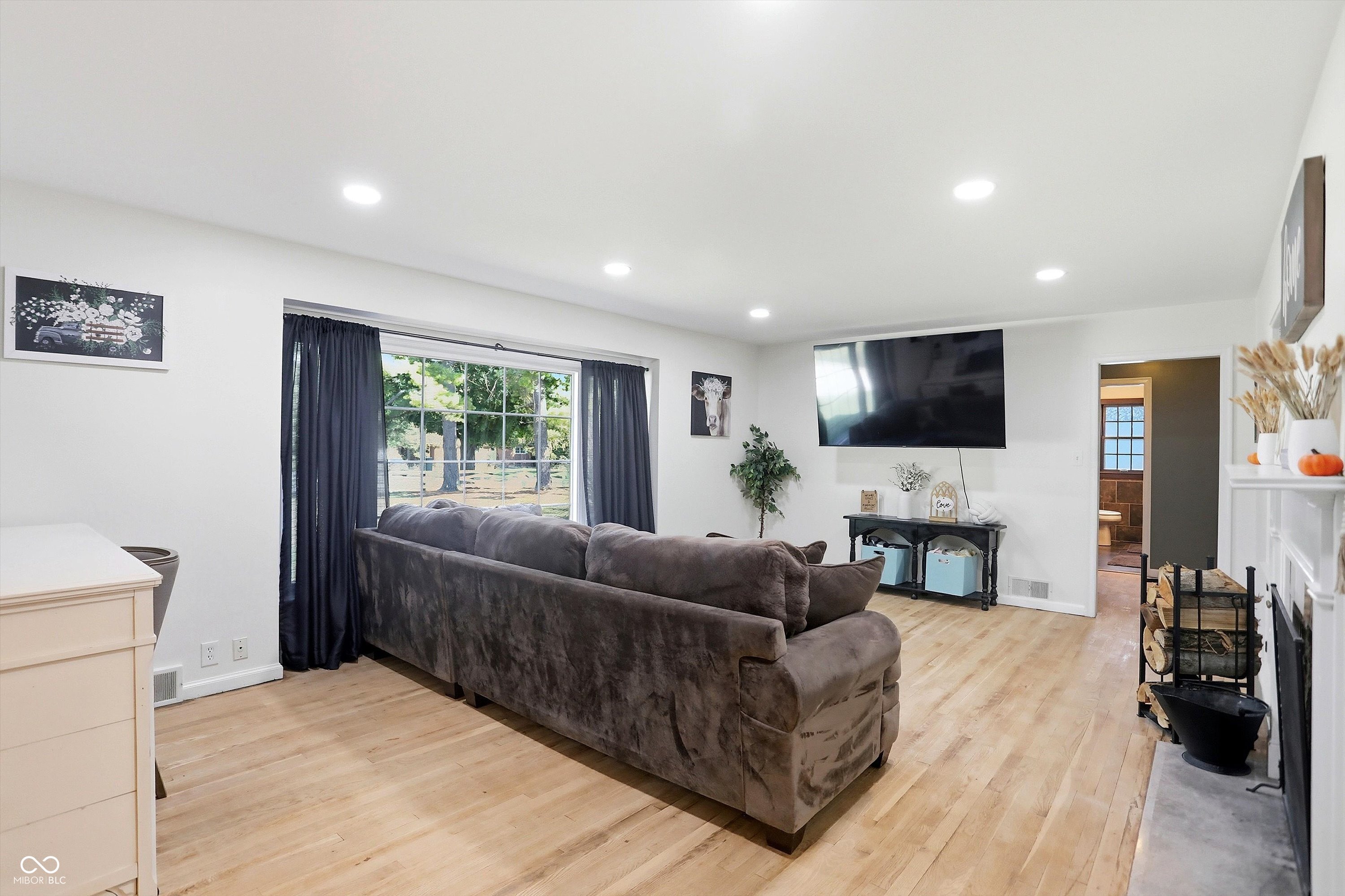 3905 Shelbyville Road Indianapolis, IN 46237 - Photo 9 of 86