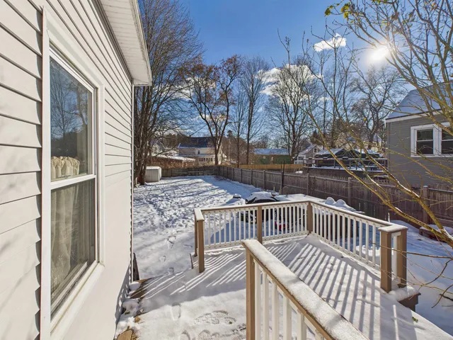 $379,900 | 11 Washington Street, Concord, NH 03303