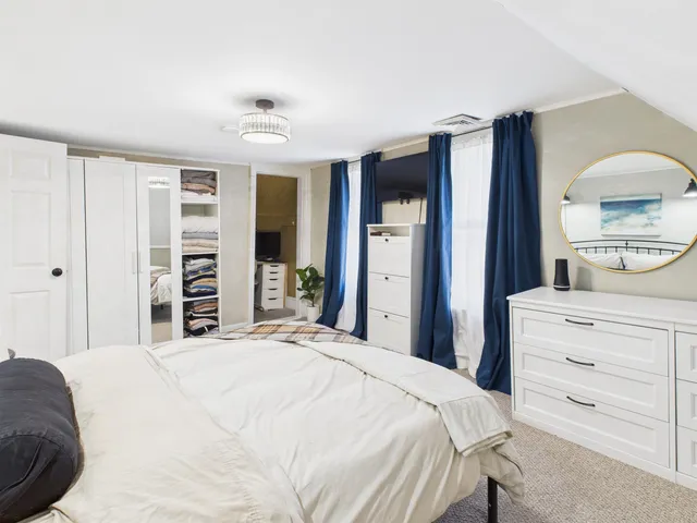 $379,900 | 11 Washington Street, Concord, NH 03303