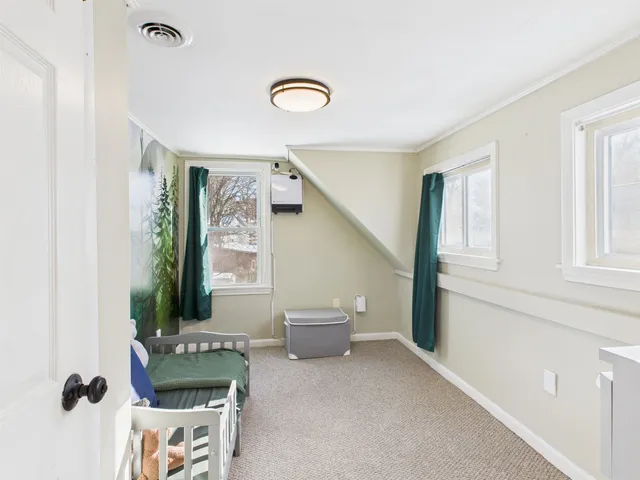 $379,900 | 11 Washington Street, Concord, NH 03303