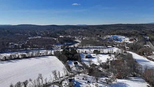 $379,900 | 11 Washington Street, Concord, NH 03303