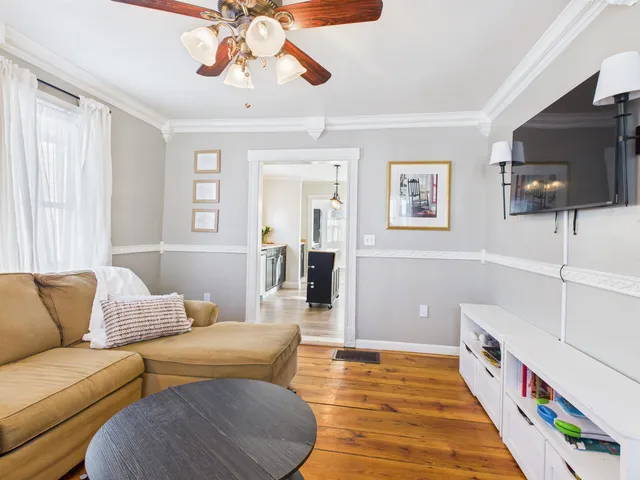 $379,900 | 11 Washington Street, Concord, NH 03303