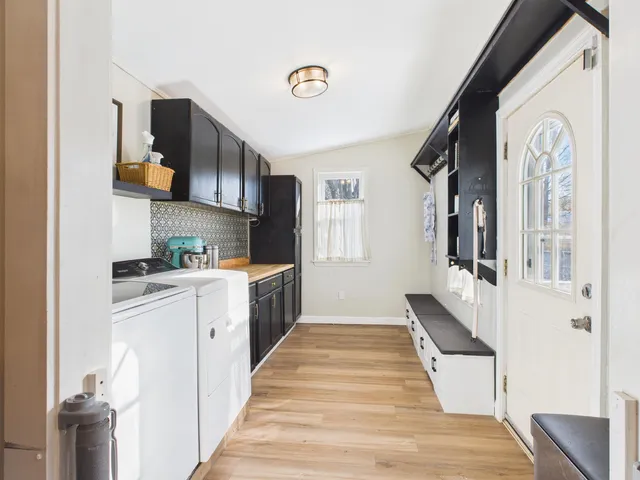 $379,900 | 11 Washington Street, Concord, NH 03303