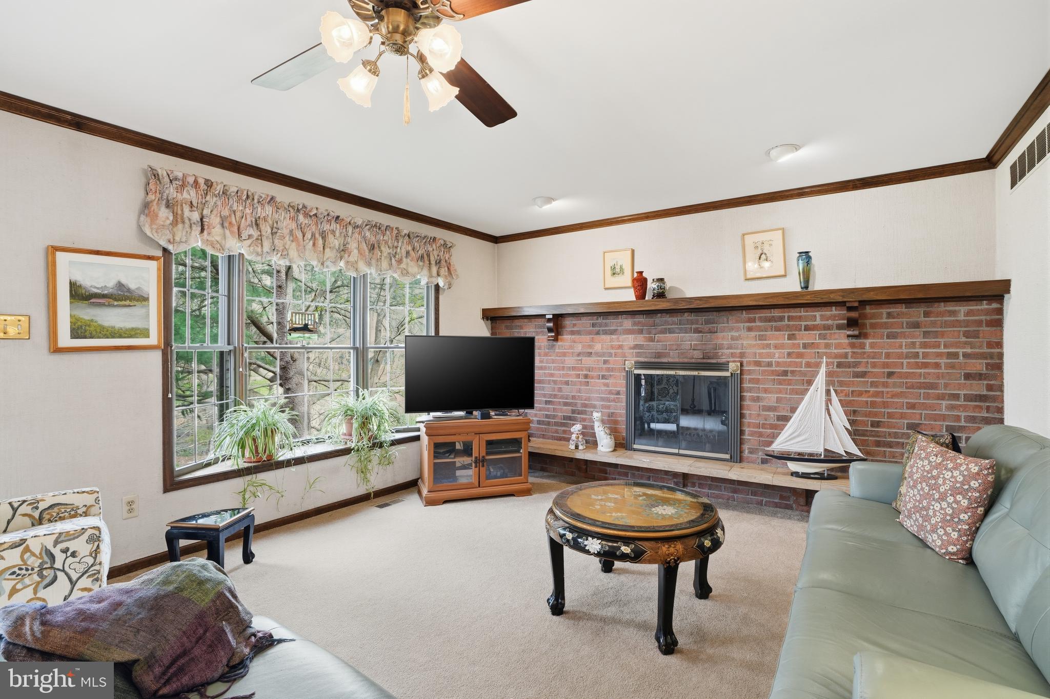 1964 Melmar Road Huntingdon Valley, PA 19006 - Photo 16 of 47