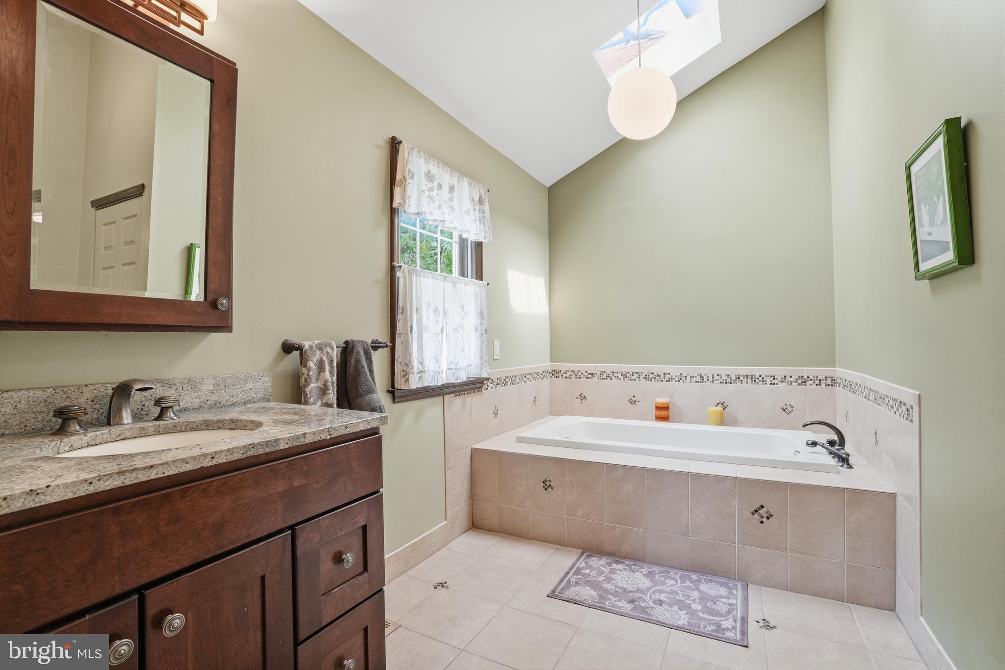 1964 Melmar Road Huntingdon Valley, PA 19006 - Photo 29 of 47