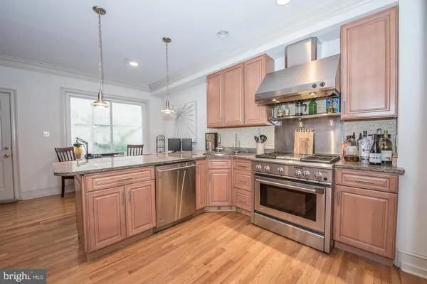 $4,000 | 2822 Ogden Street, Unit B, Philadelphia, PA 19130