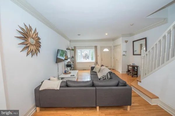 $4,000 | 2822 Ogden Street, Unit B, Philadelphia, PA 19130