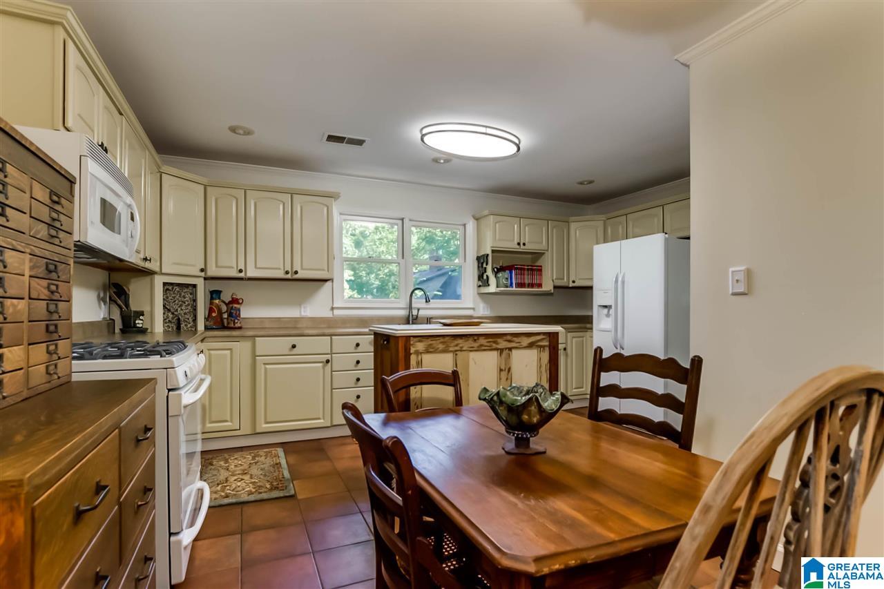 123 Riviera Road Birmingham, AL 35209 - Photo 7 of 28