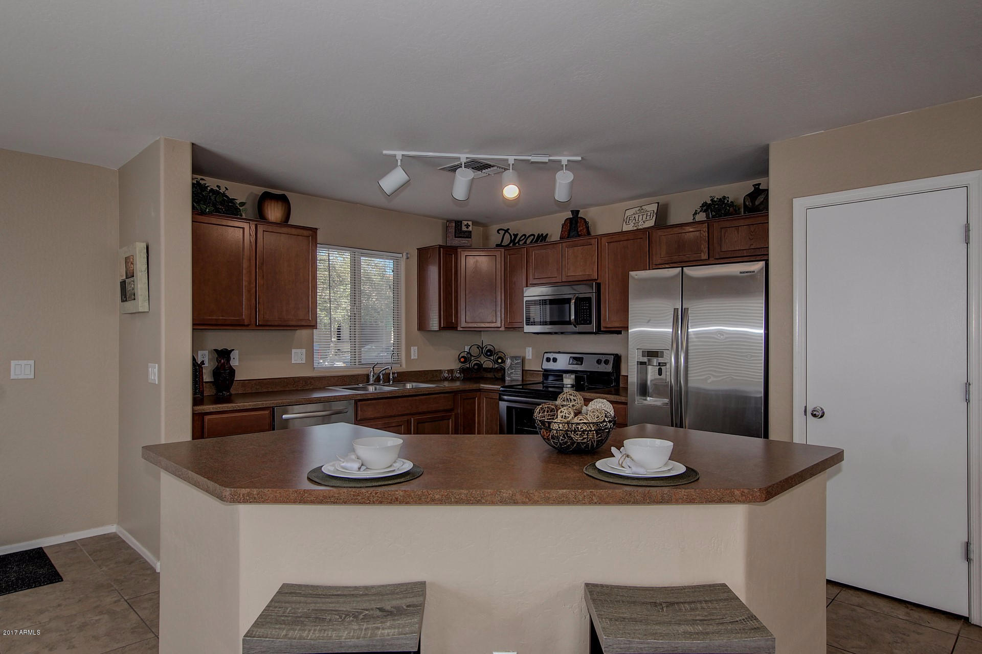 2649 South Chaparral Road Apache Junction, AZ 85119 - Photo 5 of 23 Chaparral (5)