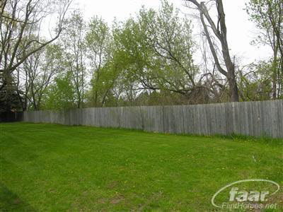 5384 Genesee Road Lapeer, MI 48446 - Photo 32 of 35 20226060-31.JPG