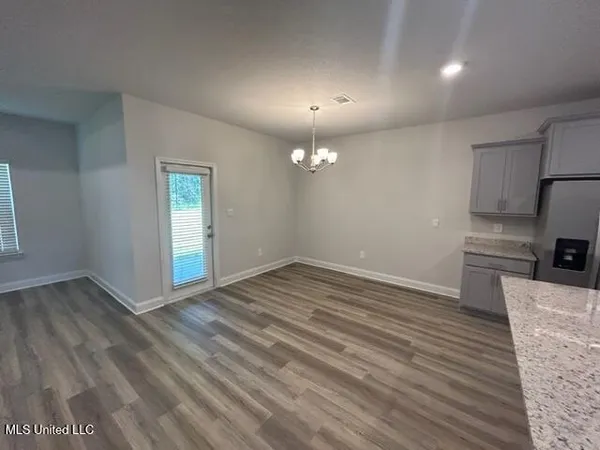 $2,200 | 17897 Kelso Drive, D'Iberville, MS 39540