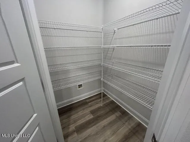 $2,200 | 17897 Kelso Drive, D'Iberville, MS 39540