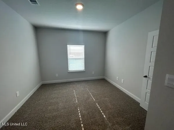 $2,200 | 17897 Kelso Drive, D'Iberville, MS 39540