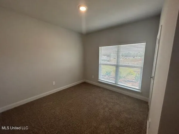 $2,200 | 17897 Kelso Drive, D'Iberville, MS 39540