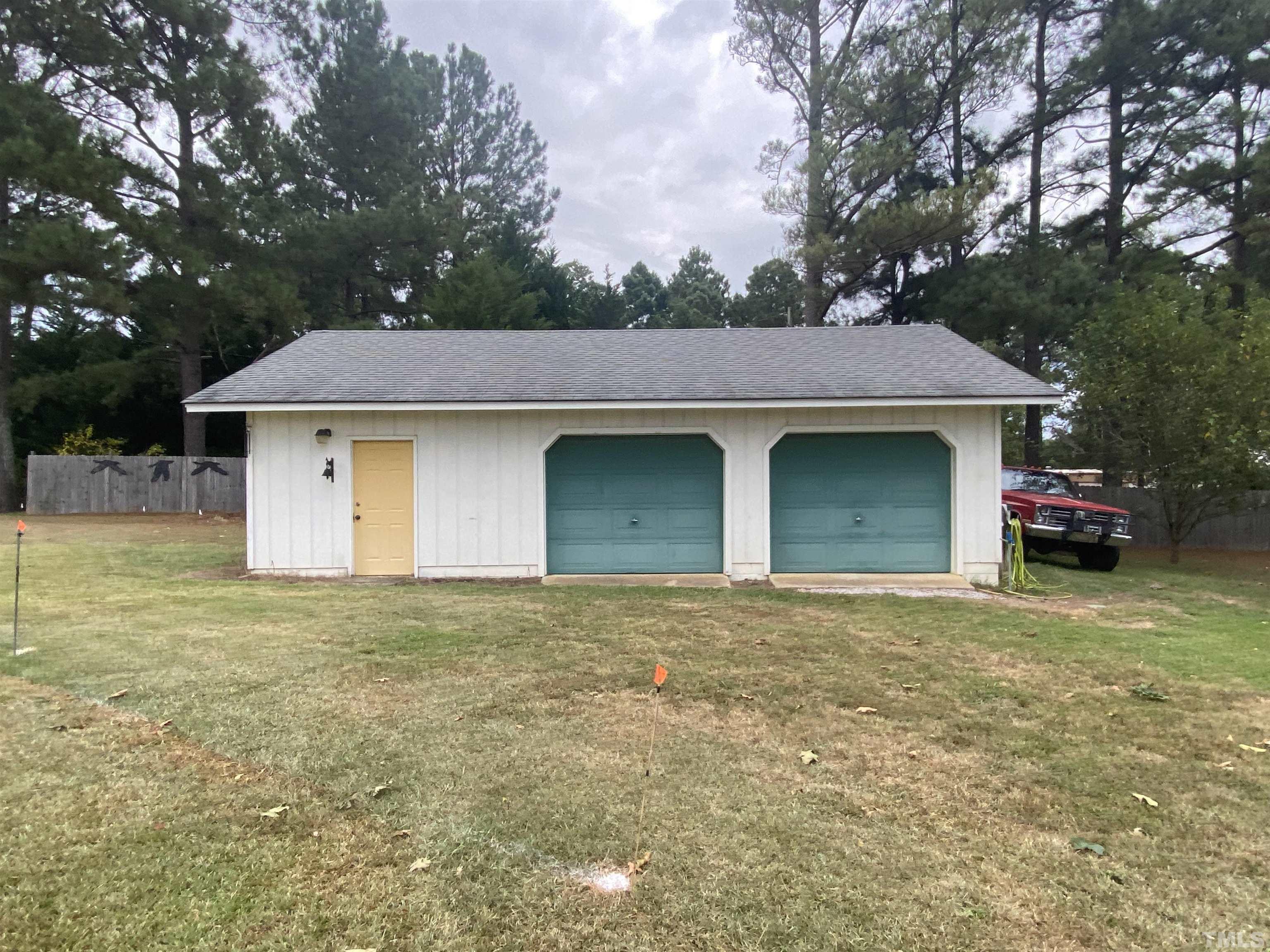 386 Wake County Line Road Zebulon, NC 27597 - Photo 3 of 10 Gallery Image 3