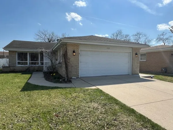 $449,900 | 793 Timothy Lane, Des Plaines, IL 60016