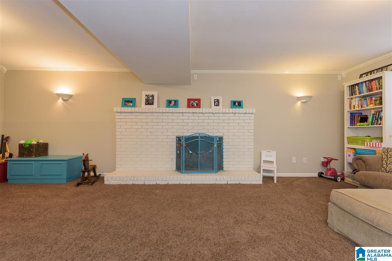 612 Stonehaven Road Hoover, AL 35226 - Photo 27 of 36