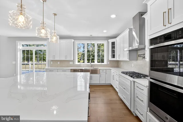 $1,050,000 | 124 Running Deer Trail, Pittsgrove, NJ 08318