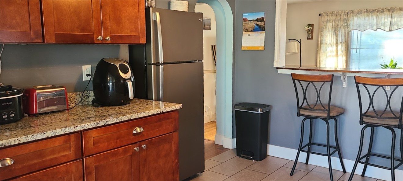 206 Wendell Road Warwick, RI 02888 - Photo 2 of 15 Kicthen