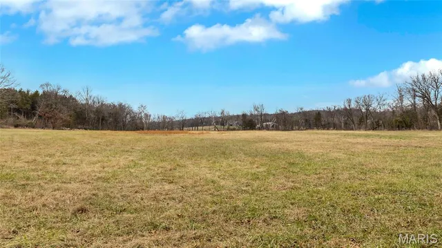 $950,000 | 3700 State Rd V, De Soto, MO 63020