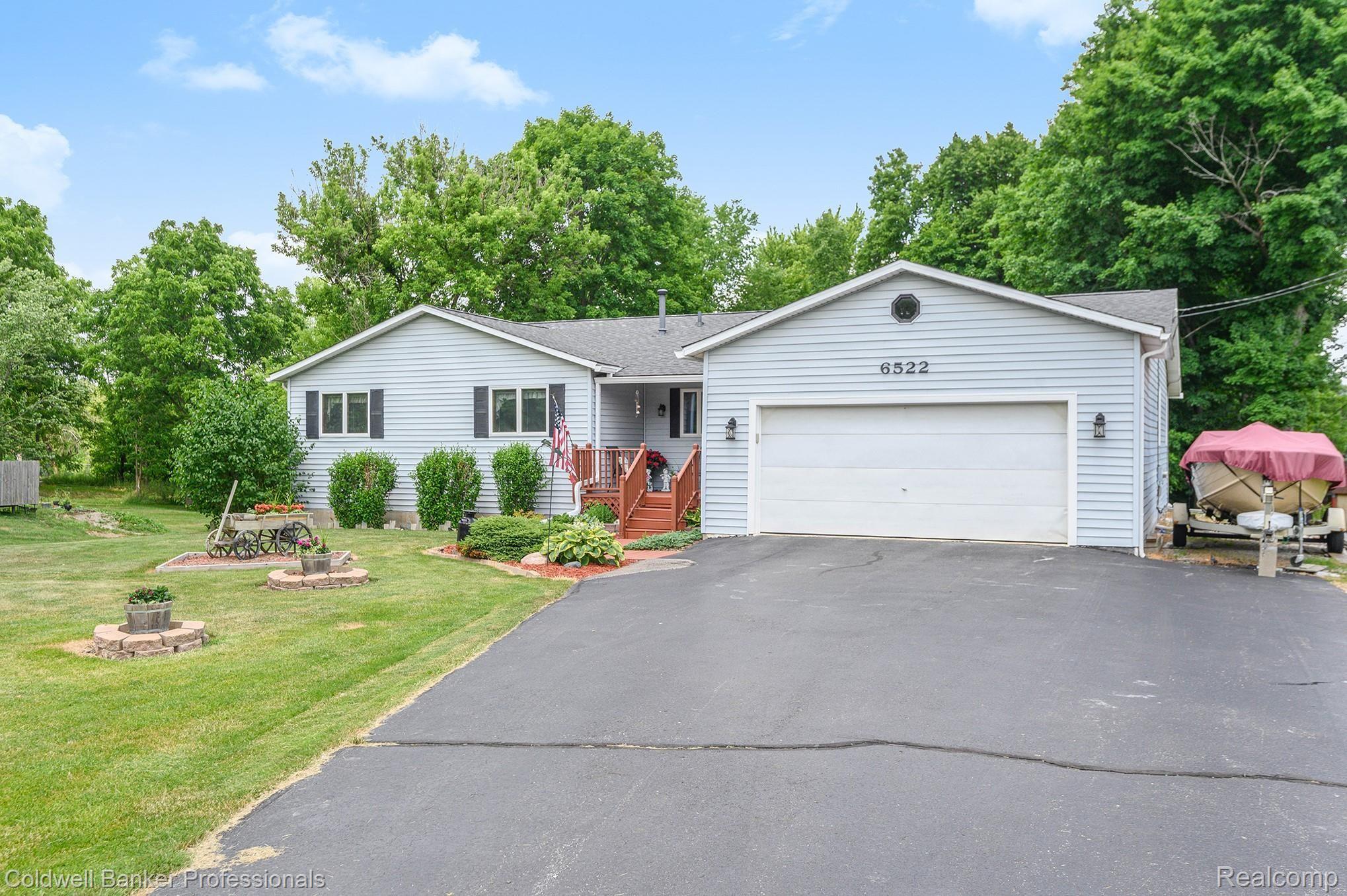 6522 East River Road Flushing, MI 48433 - Photo 29 of 29 Front Of Home